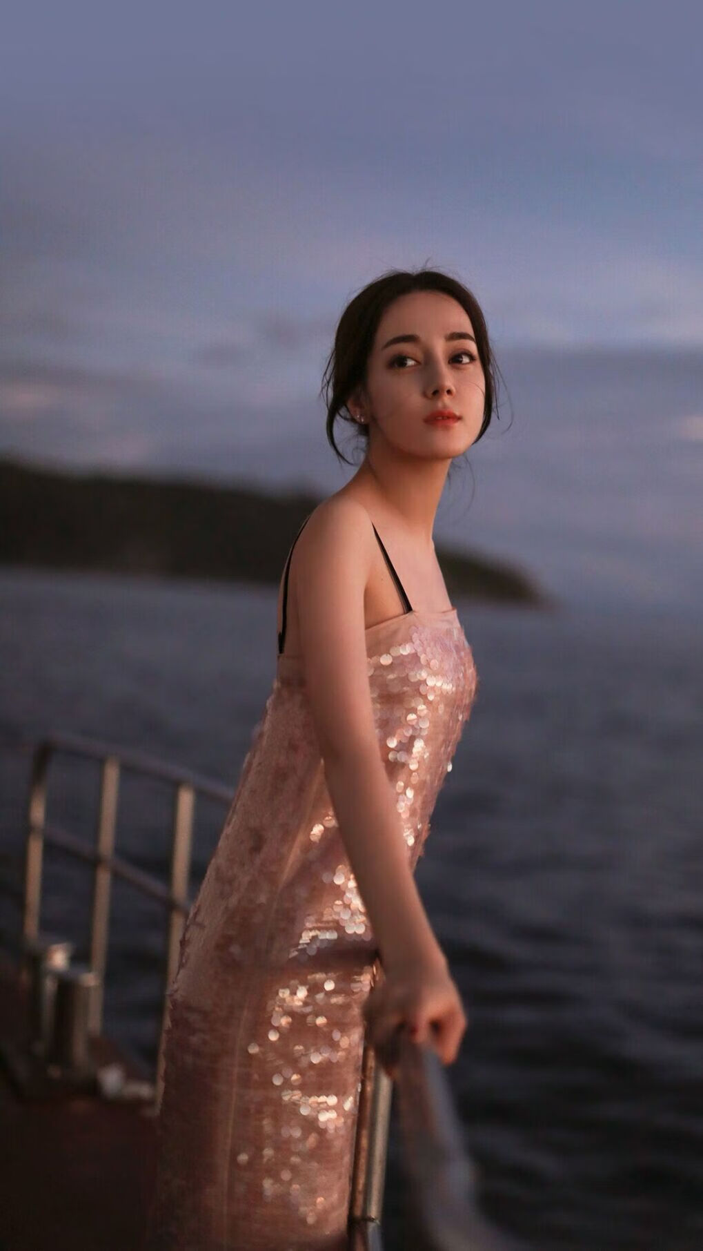 kering.com-《社区互动：粉丝投票选出最喜爱的战队》，最聚合的粉丝社区平台